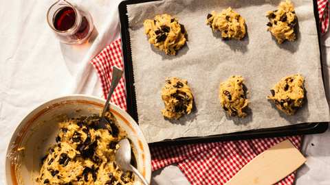 How to Bake Cookies Without Parchment Paper?