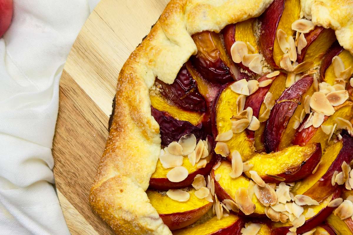 Tarte Rustique aux Nectarines