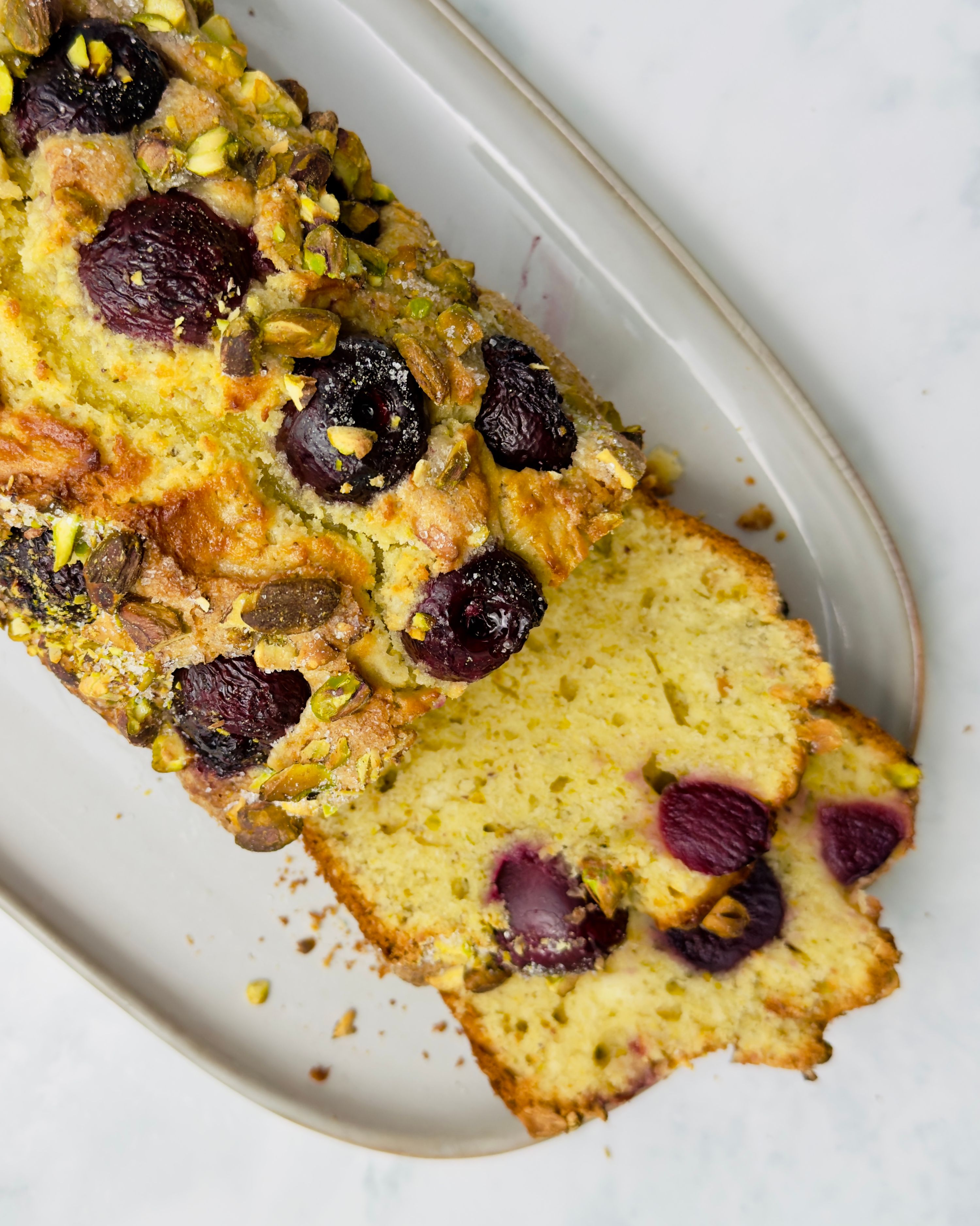 gâteau au yaourt cerise et pistache