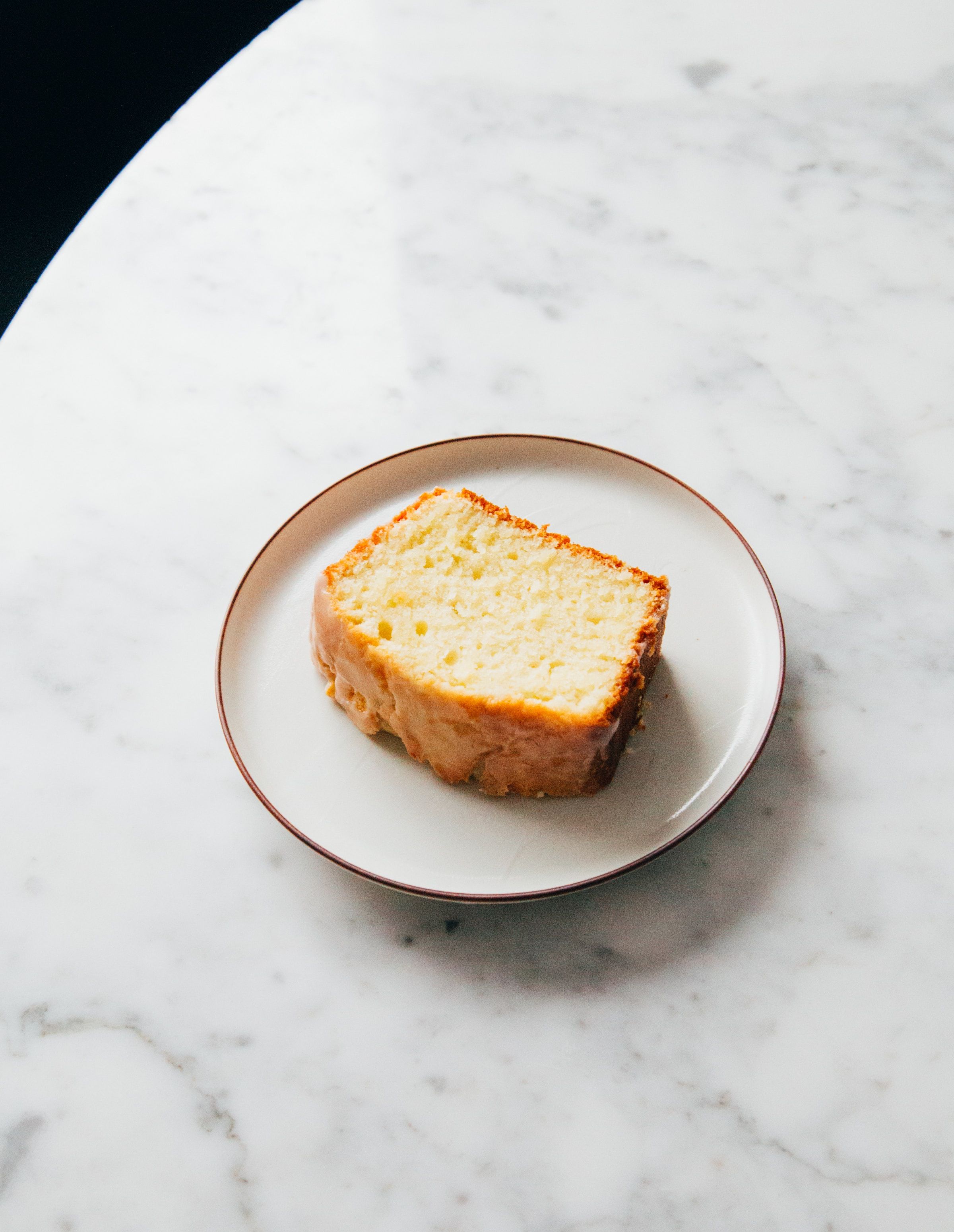 Which Oil Should You Use for a Yogurt Cake?
