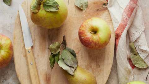 Peut-on laisser la peau des pommes dans un crumble ?