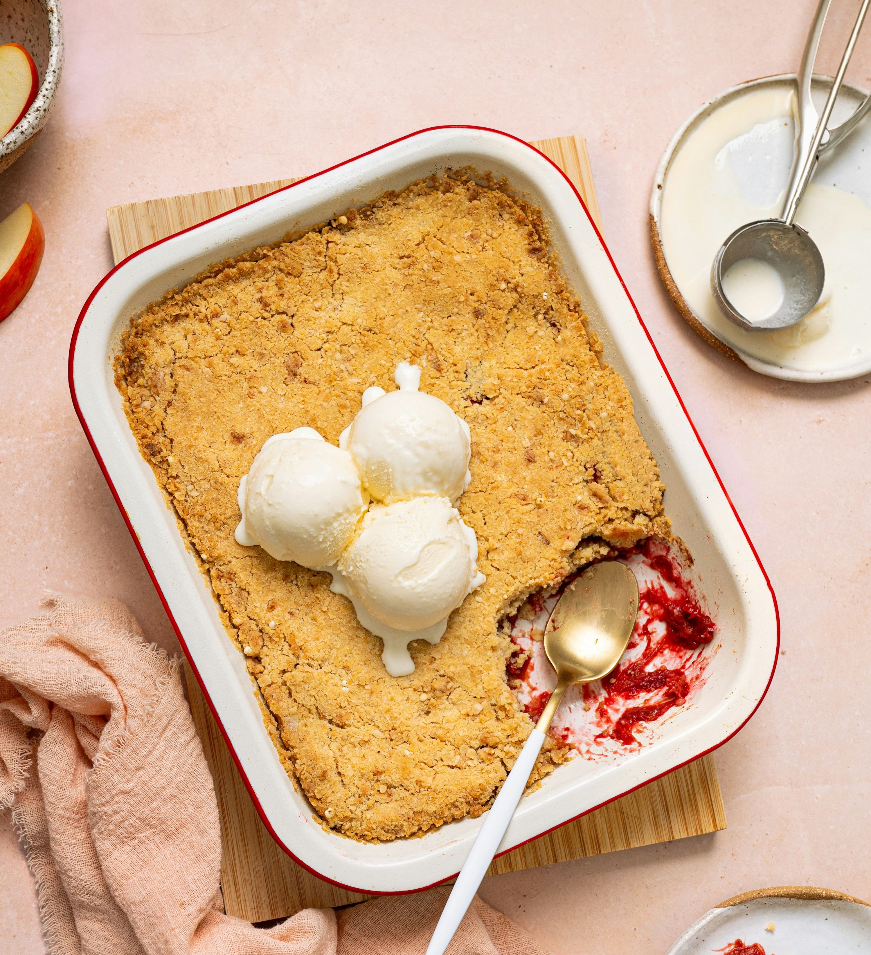 Should Crumble Be Eaten Hot or Cold?