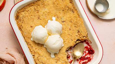 Should Crumble Be Eaten Hot or Cold?