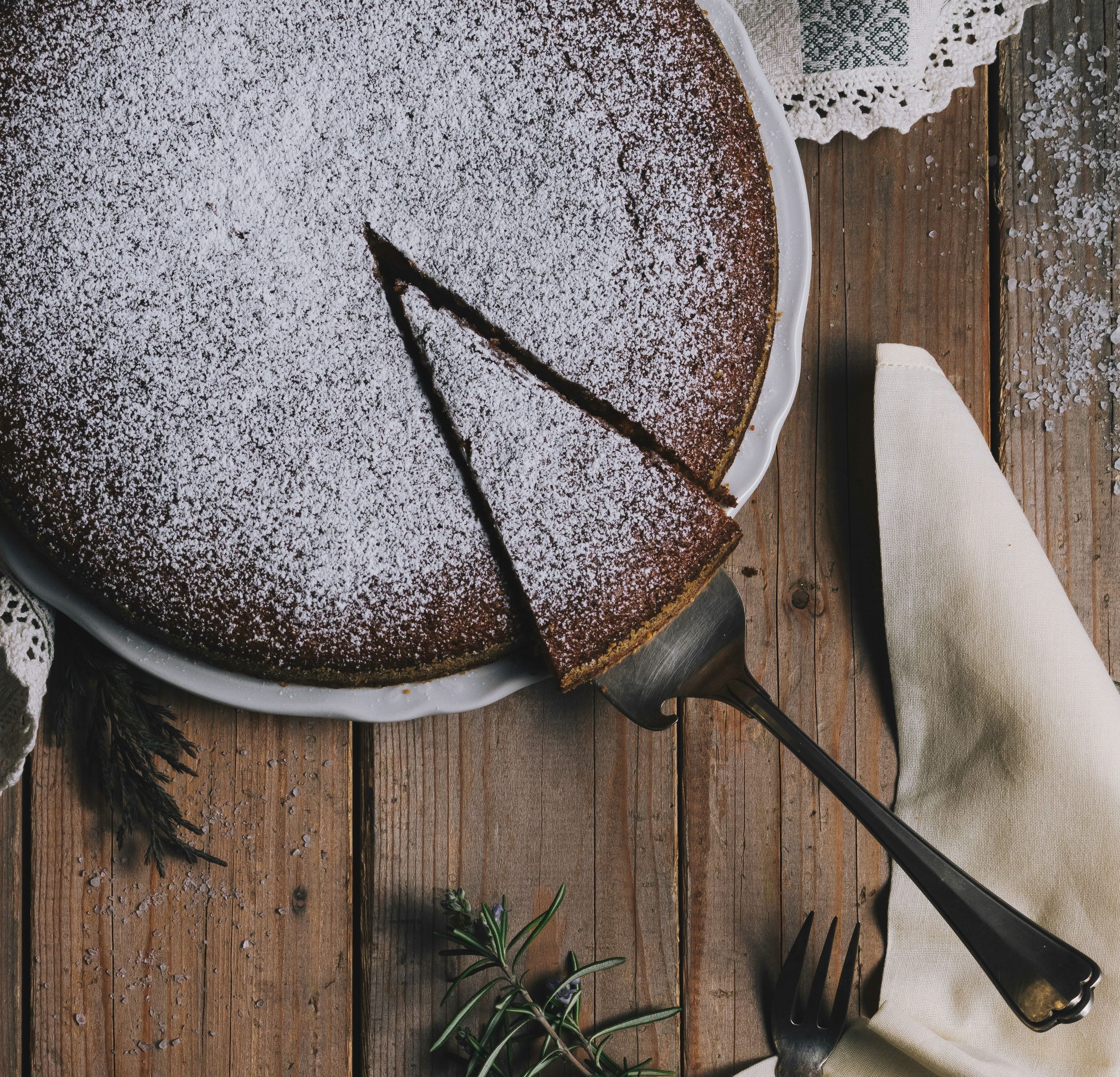 How to Tell if a Cake is Done?